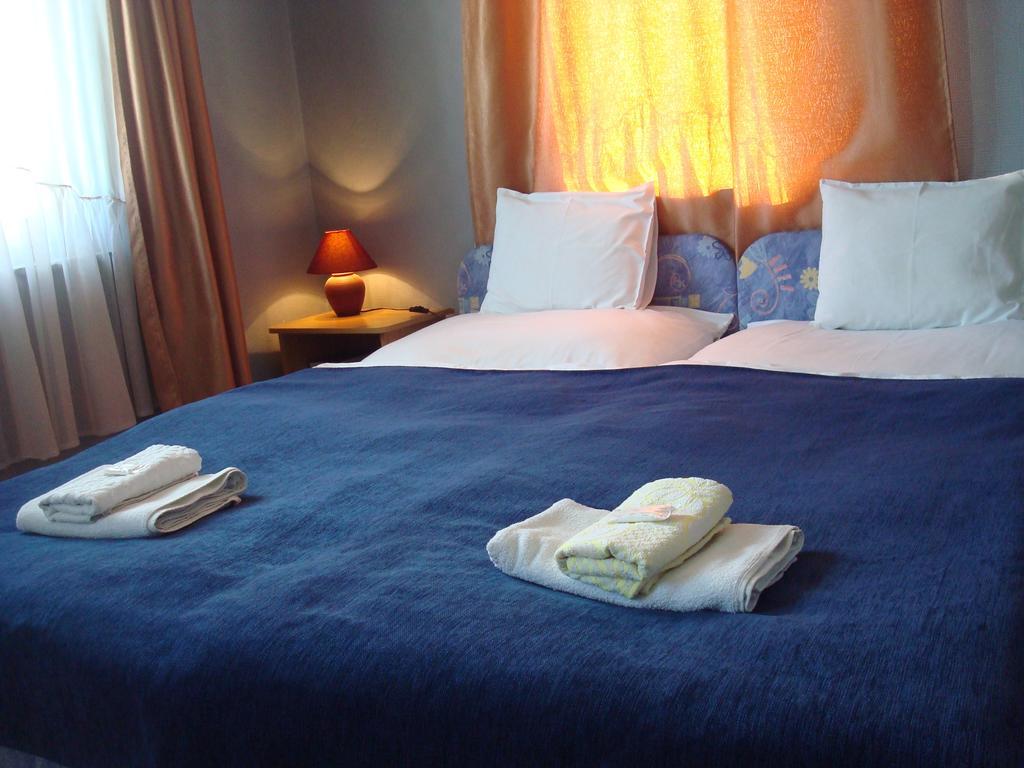 Hotel Arany Trofea Eger Chambre photo