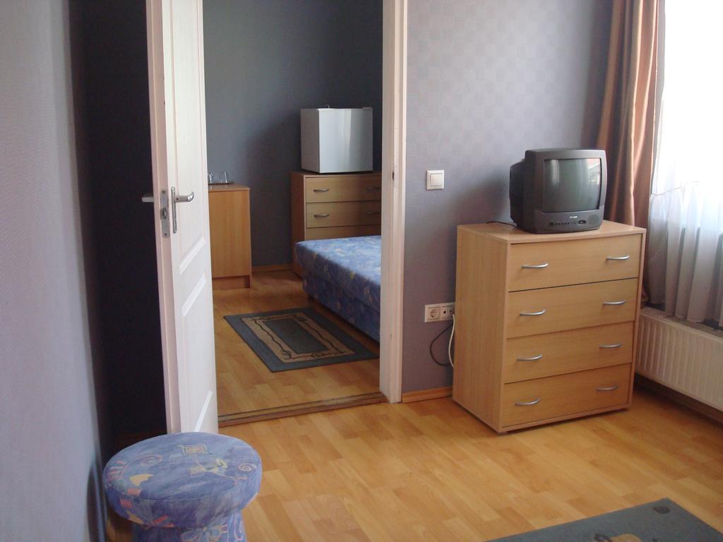Hotel Arany Trofea Eger Extérieur photo
