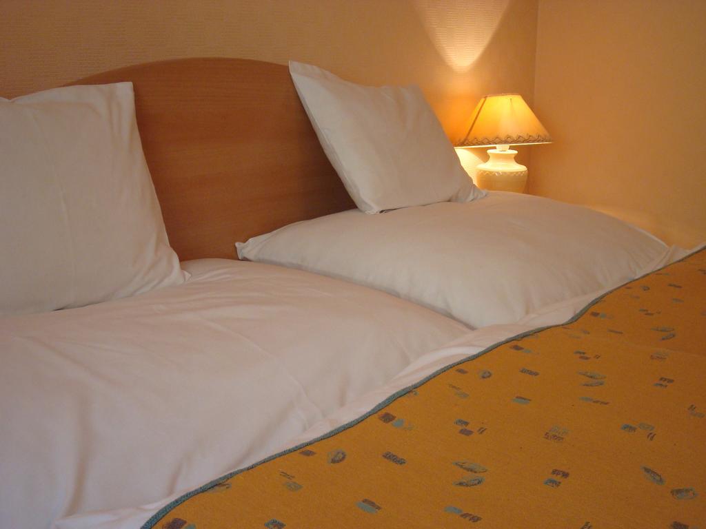 Hotel Arany Trofea Eger Extérieur photo